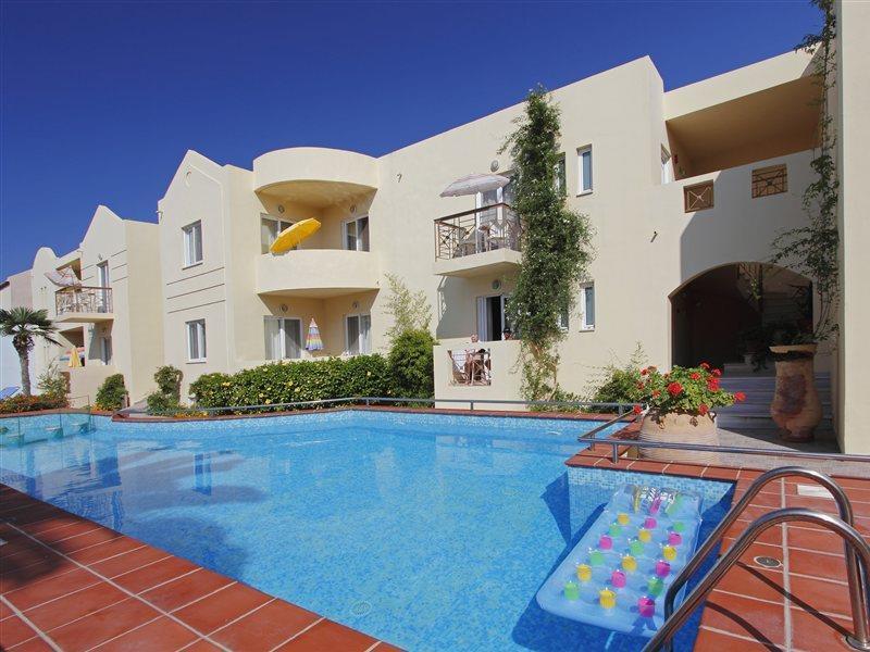 Lambrinos Suites Platanias  Bagian luar foto