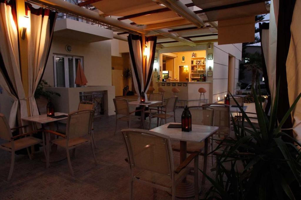 Lambrinos Suites Platanias  Bagian luar foto