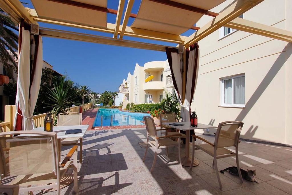 Lambrinos Suites Platanias  Bagian luar foto